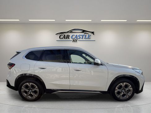 Used 2025 BMW X1 xDrive28i AWD/4WD image 7