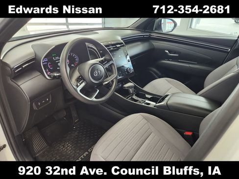 Used 2023 Hyundai Santa Cruz SEL image 12