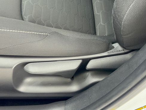 Used 2023 Toyota Corolla SE FWD image 16