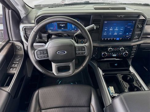 Used 2025 Ford F250 Lariat image 24
