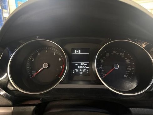 Used 2016 Volkswagen Jetta Sport FWD image 13