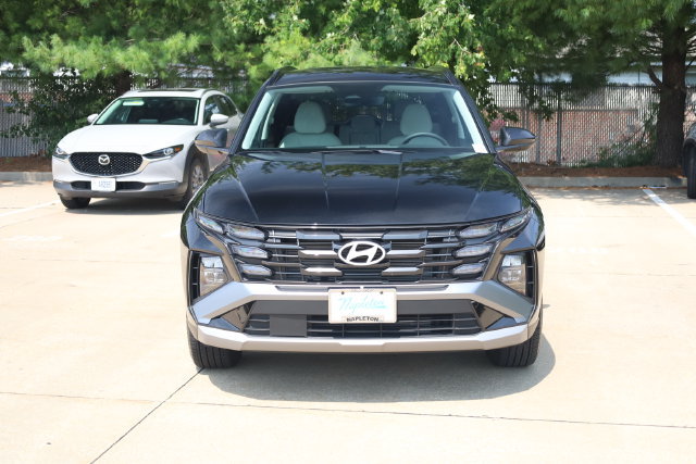 Certified 2026 Hyundai Tucson SEL Plus AWD/4WD image 3