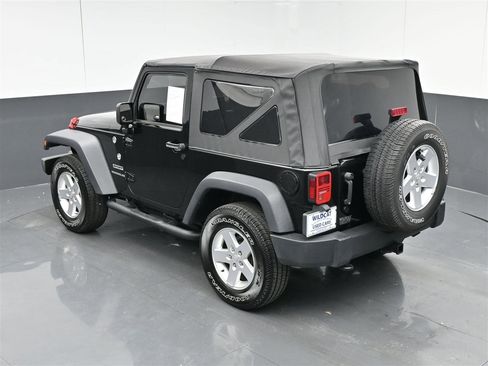 Used 2017 Jeep Wrangler Sport w/ Quick Order Package 24S image 23