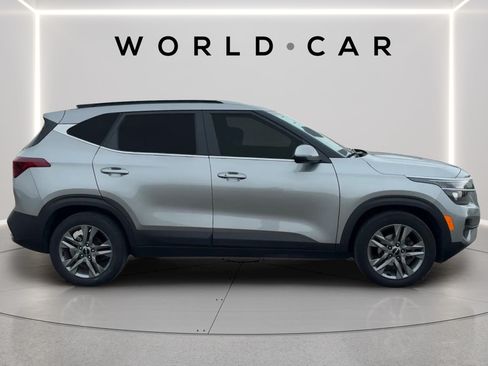 Used 2023 Kia Seltos S FWD image 2
