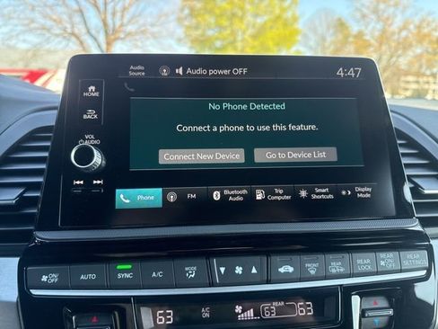 Used 2025 Honda Odyssey Sport-L image 27