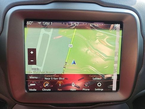 Used 2023 Jeep Renegade Trailhawk image 16