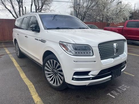 Used 2019 Lincoln Navigator L Reserve w/ Cargo Package image 4