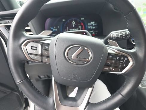 Used 2026 Lexus GX 550 w/ Accessory Package (2T) AWD/4WD image 12