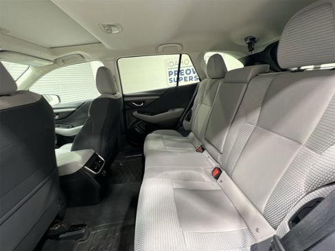 Used 2024 Subaru Outback Premium image 23