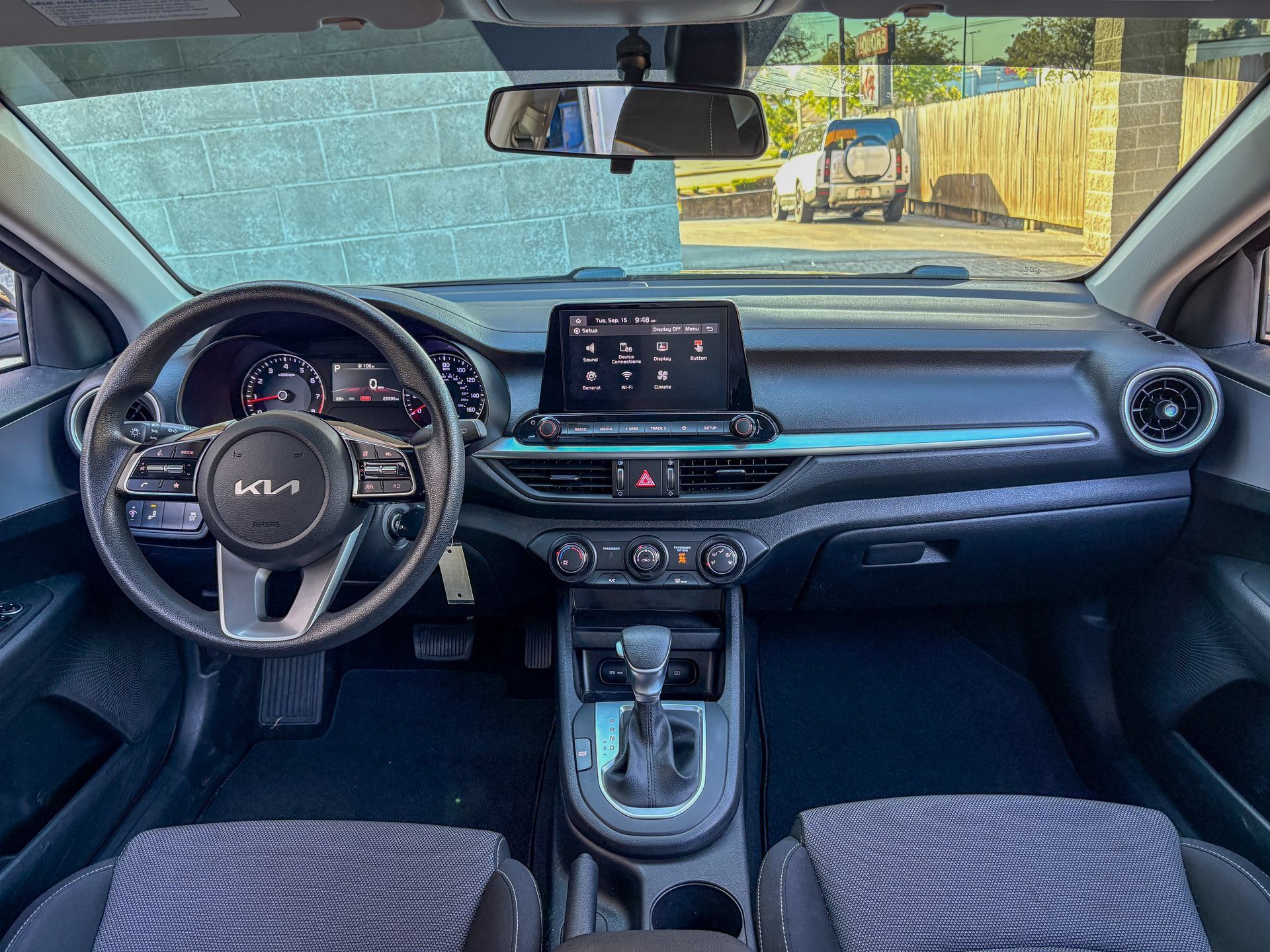Used 2024 Kia Forte LXS w/ LXS Technology Package FWD image 23