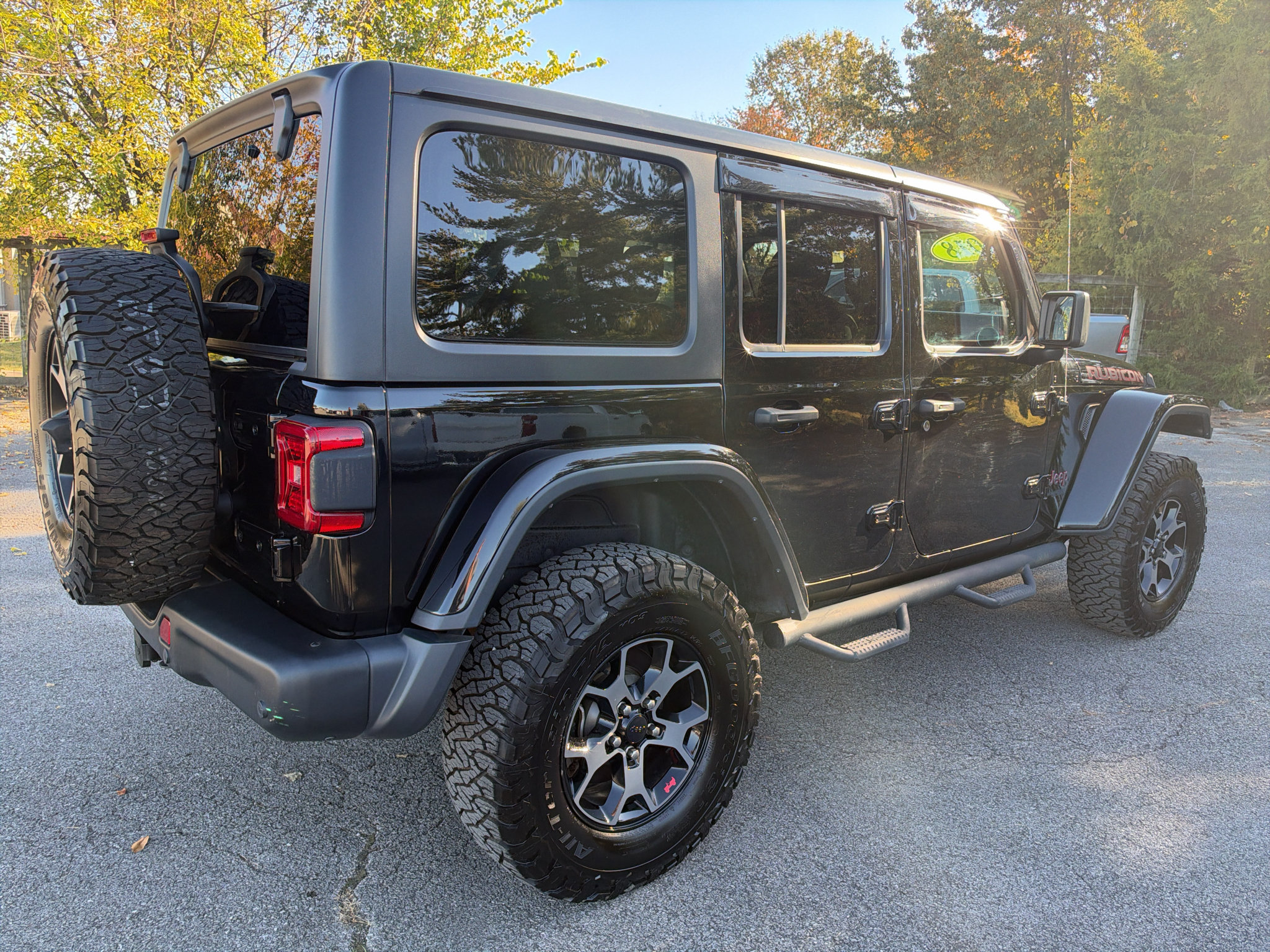 Used 2018 Jeep Wrangler Unlimited Rubicon AWD/4WD image 4