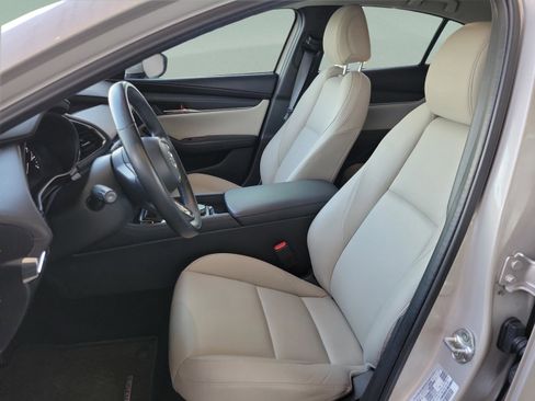 Used 2023 MAZDA MAZDA3 s image 9