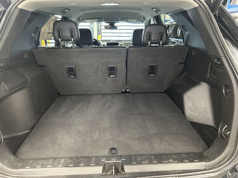 Used 2020 Chevrolet Equinox Premier w/ Premier Redline Edition image 14