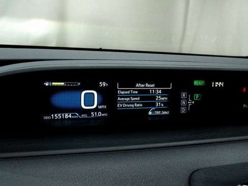 Used 2017 Toyota Prius Four image 21