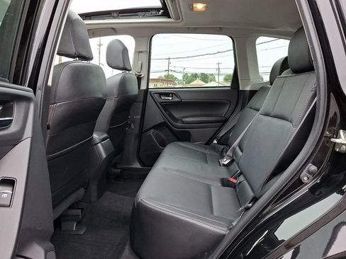 Used 2017 Subaru Forester 2.5i Limited AWD/4WD image 8