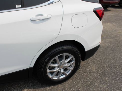 Certified 2023 Chevrolet Equinox LT w/ LPO, Floor Liner Package image 12