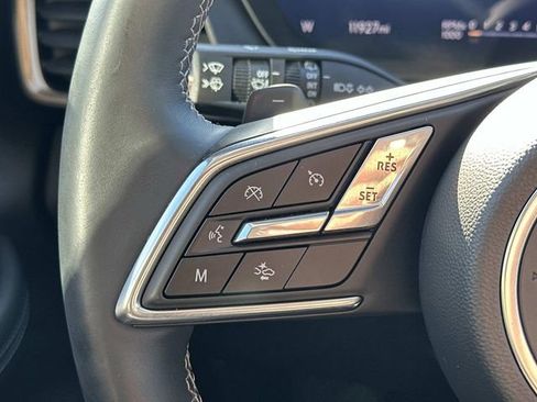 Used 2024 Buick Envision Avenir AWD/4WD image 22
