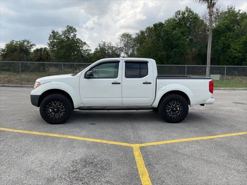 Used 2017 Nissan Frontier S w/ S Work Truck Package (4X4) image 7