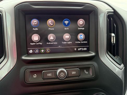 Used 2022 Chevrolet Silverado 2500 Custom w/ Custom Value Package image 29