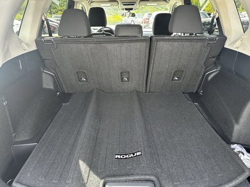New 2026 Nissan Rogue SV w/ Cold Weather Package image 16