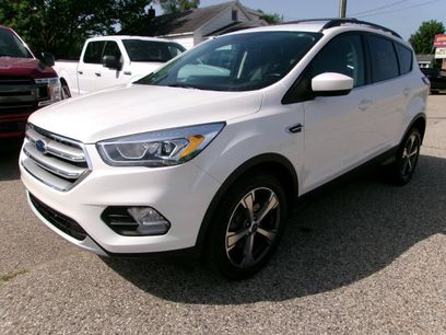 Used 2017 Ford Escape SE w/ SE Leather Comfort Package