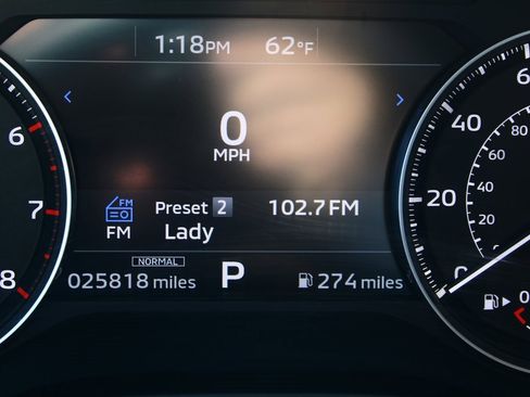 Used 2024 Mitsubishi Outlander ES image 22