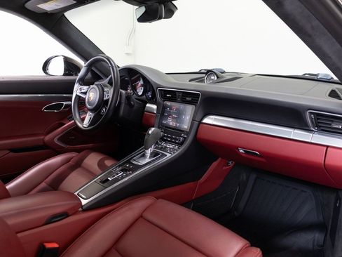 Used 2017 Porsche 911 Carrera S image 25