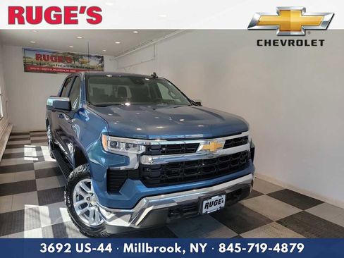 Used 2024 Chevrolet Silverado 1500 LT AWD/4WD image 1