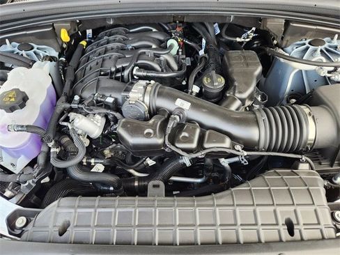 New 2025 Jeep Grand Cherokee L Limited w/ Luxury Tech Group II image 24