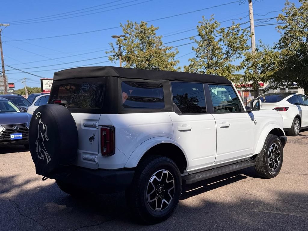 Used 2023 Ford Bronco Outer Banks AWD/4WD image 6