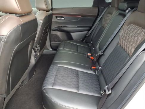 Certified 2026 Nissan Murano Platinum w/ Cargo Package AWD/4WD image 15