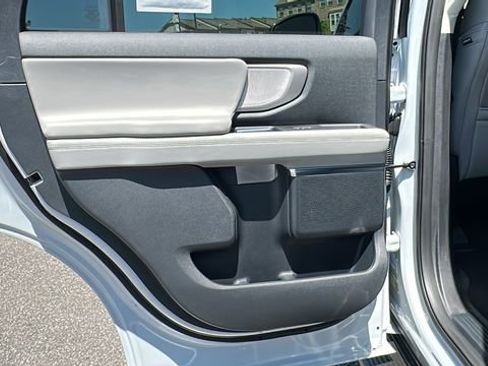 New 2026 Ford Expedition Active RWD image 20