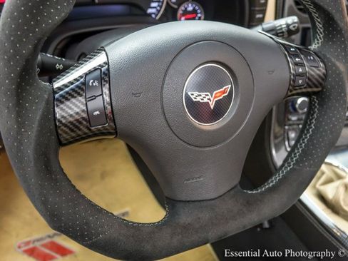 Used 2011 Chevrolet Corvette Grand Sport w/ Preferred Equipment Group image 17