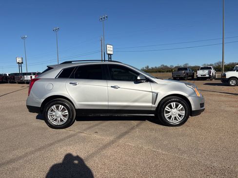 Used 2013 Cadillac SRX Base image 6