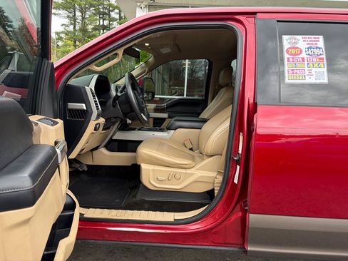 Used 2017 Ford F250 Lariat w/ Tow Technology Bundle AWD/4WD image 25