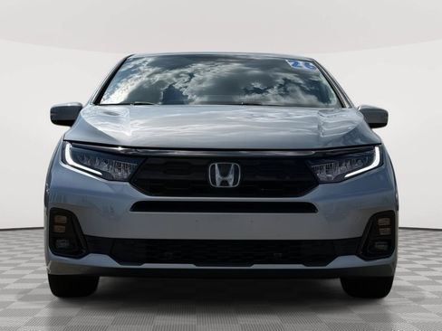 Used 2026 Honda Odyssey Elite image 2