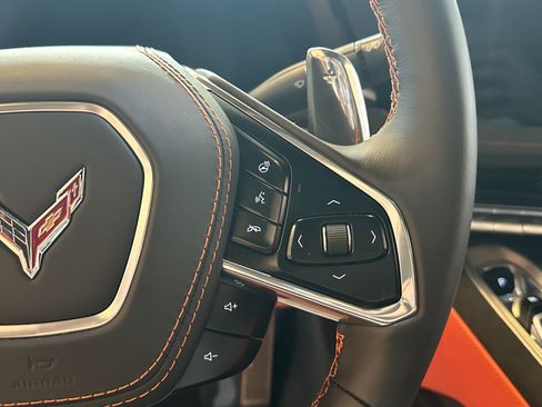 New 2026 Chevrolet Corvette Stingray Premium Cpe w/ Z51 Performance Package RWD image 20