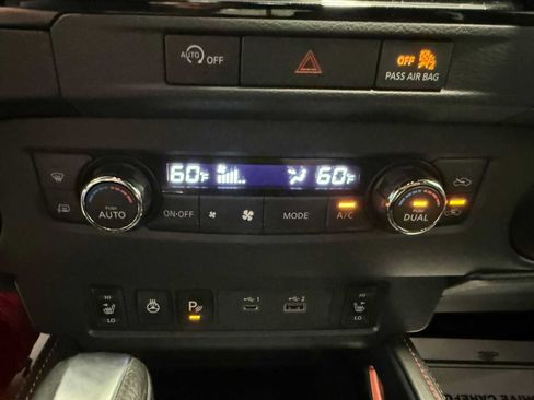 Used 2023 Nissan Frontier PRO-4X w/ Pro Convenience Package AWD/4WD image 24
