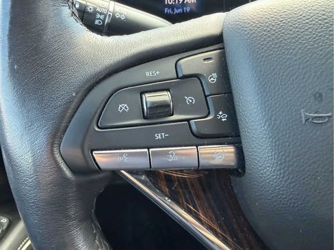 Certified 2023 Cadillac Escalade ESV Premium Luxury w/ LPO, Radiant Package AWD/4WD image 15