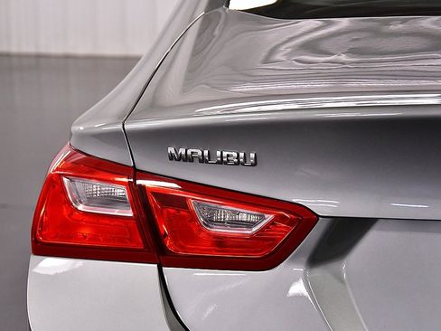 Used 2024 Chevrolet Malibu LT image 10