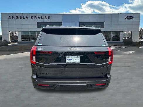 New 2026 Ford Expedition Max Platinum w/ Stealth Appearance Package AWD/4WD image 6