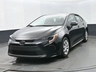 Used 2025 Toyota Corolla LE