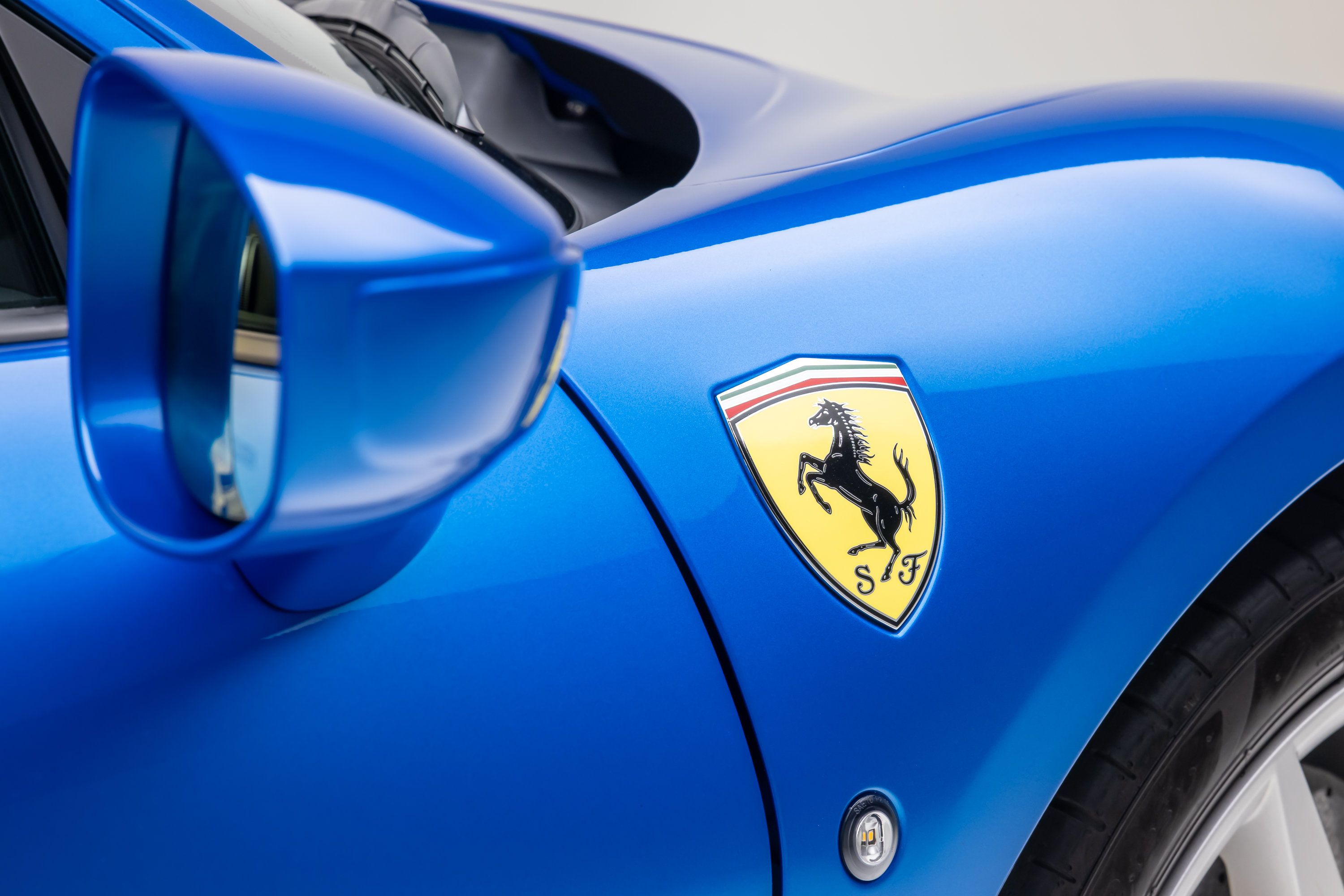 Certified 2021 Ferrari F8 Tributo RWD image 24