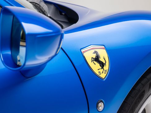 Certified 2021 Ferrari F8 Tributo RWD image 24