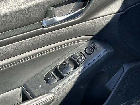 Used 2020 Nissan Altima 2.5 S image 16