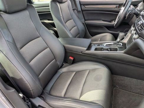 Used 2022 Honda Accord Sport image 29