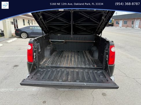 Used 2005 Ford Explorer Sport Trac XLT image 23