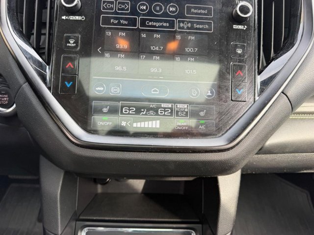 Used 2023 Subaru Ascent Onyx Edition AWD/4WD image 17