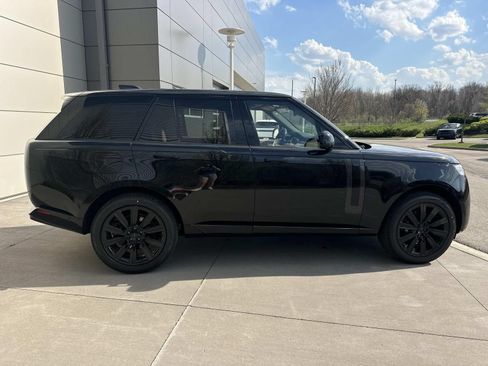 New 2026 Land Rover Range Rover SE AWD/4WD image 4