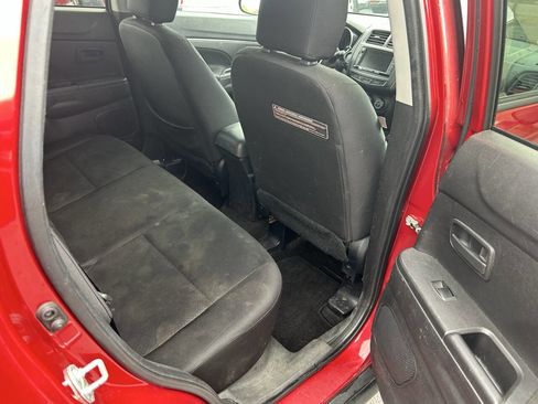 Used 2015 Mitsubishi Outlander Sport ES image 11